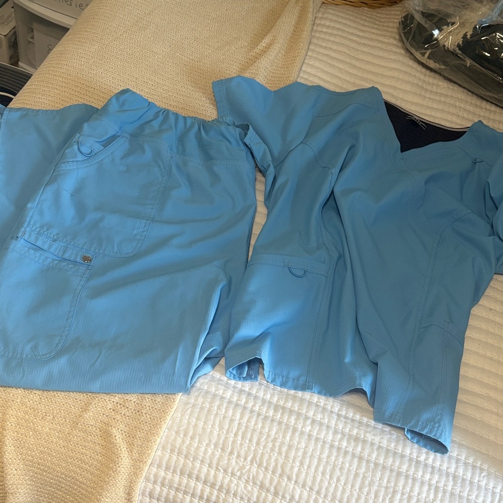 Elle 2x Scrub set